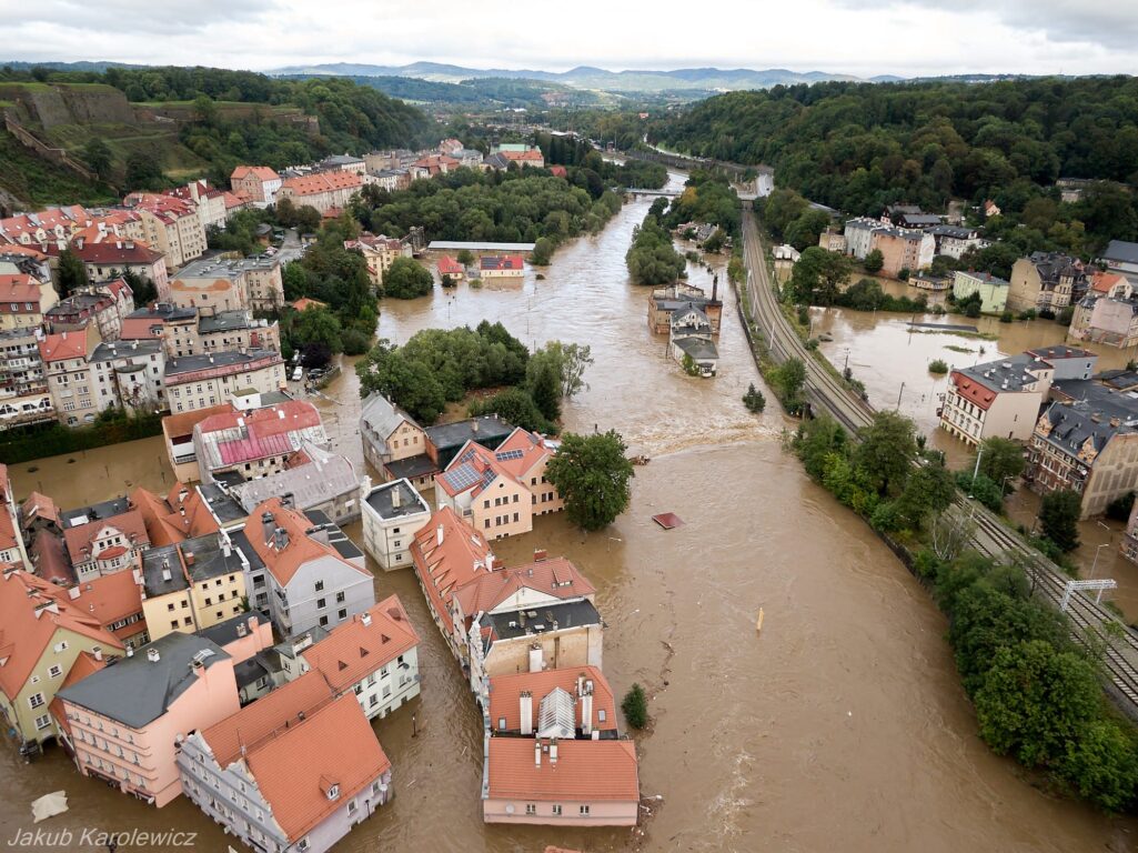 Dramatyczna powódź. Apel do powiatu biłgorajskiego (foto) - Zdjęcie główne