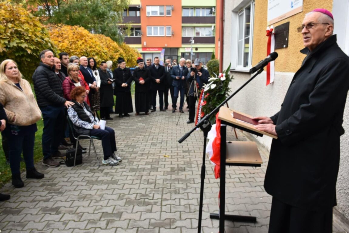 Władze regionu w Turobinie. Jest nowa tablica (foto) - Zdjęcie główne