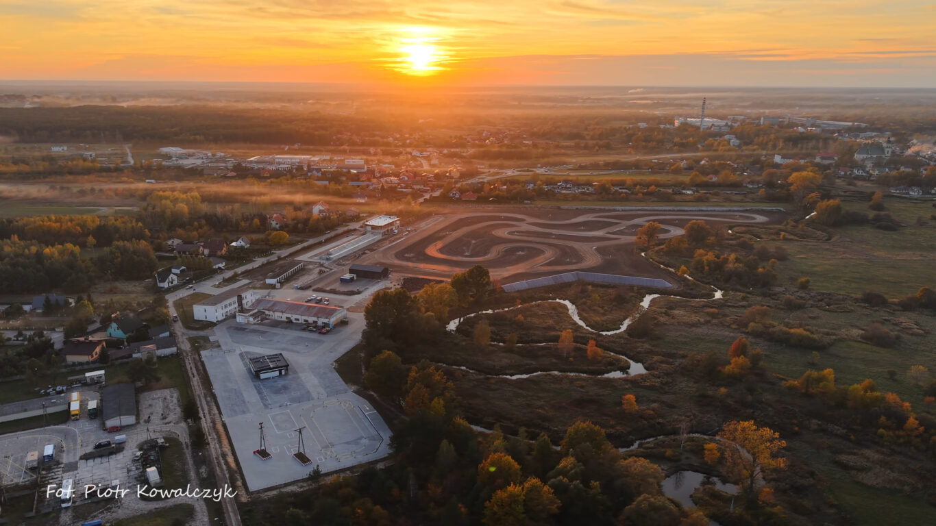 Autodrom w Biłgoraju? Popatrzcie na to z góry  (foto) - Zdjęcie główne