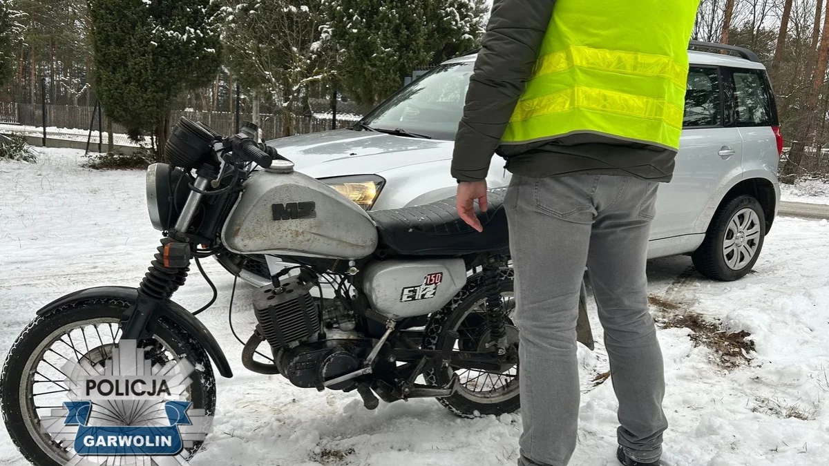 Zatrzymali go za kradzież motocykla. Nie do wiary co znaleźli w domu 21-latka - Zdjęcie główne