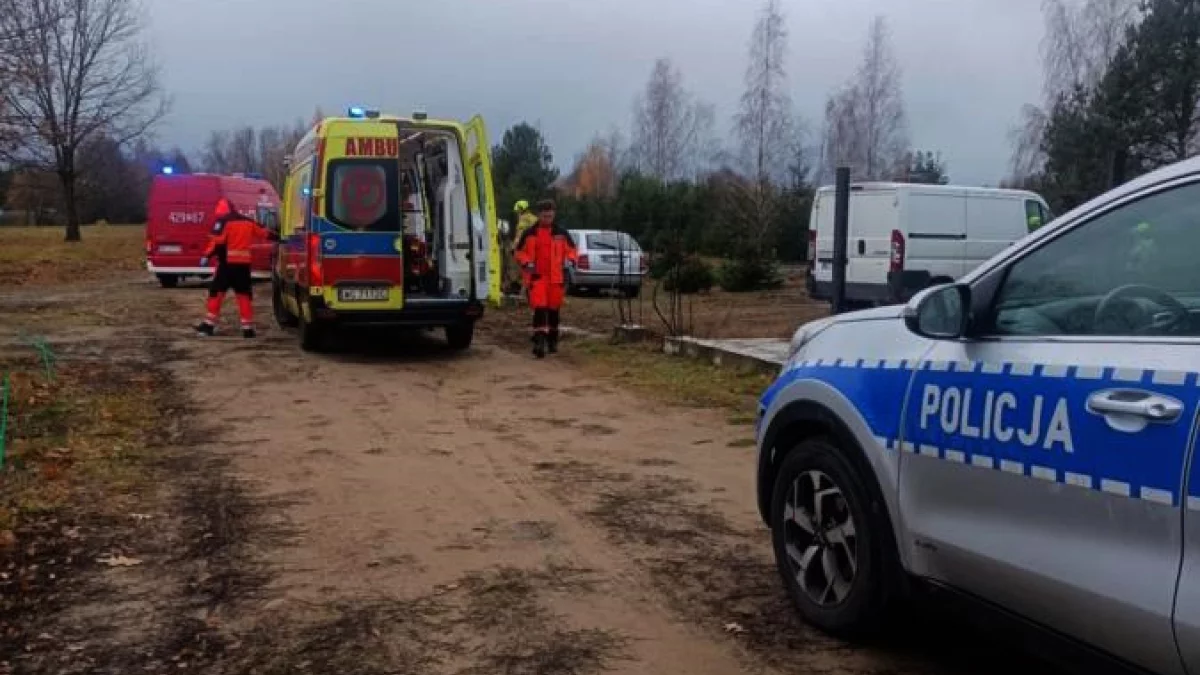 Rębak wciągnął 39-latka. Nie miał szans. "Śledztwo prowadzone jest w sprawie nieumyślnego spowodowania śmierci pana M.K." - Zdjęcie główne