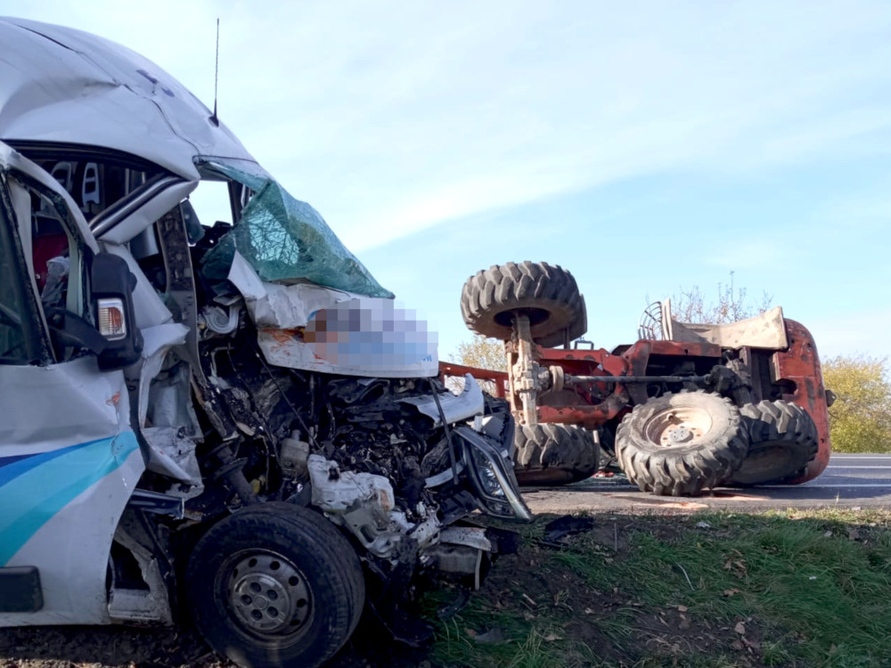 O włos od tragedii na W801 (foto) - Zdjęcie główne