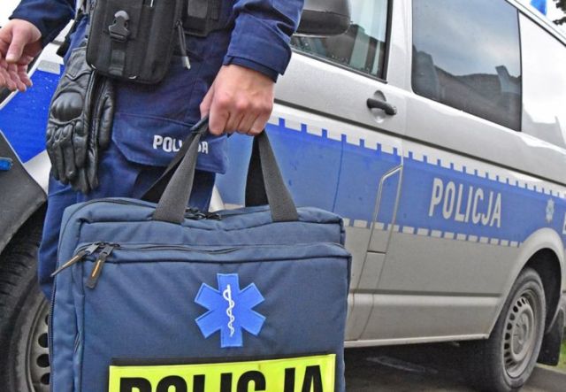 Policja poucza spacerowiczów przez megafony - Zdjęcie główne