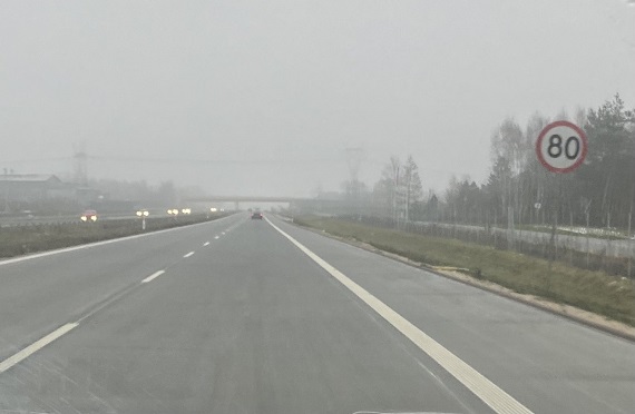 Dlaczego na 20 - kilometrowym odcinku S17 obowiązuje ograniczenie do 80km/h? - Zdjęcie główne