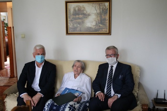 100 lat pani Julianny Kośmider - Zdjęcie główne