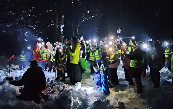 Ekstremalna Droga Krzyżowa Kids w parafii Sulbiny (zdjęcia i wideo) - Zdjęcie główne