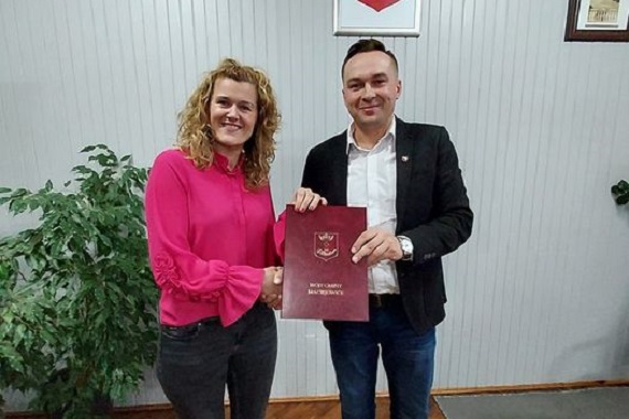 Elżbieta Ostanek-Szczepanik powołana na stanowisko dyrektora GOK w Maciejowicach - Zdjęcie główne