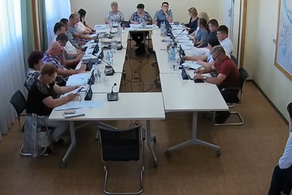 Wójt gminy Wilga bez wotum zaufania, ale z absolutorium - Zdjęcie główne