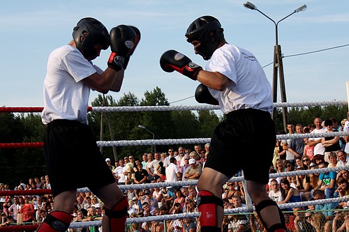 Kick boxing i turniej w piłce nożnej. Dni Pilawy na sportowo (galeria) - Zdjęcie główne