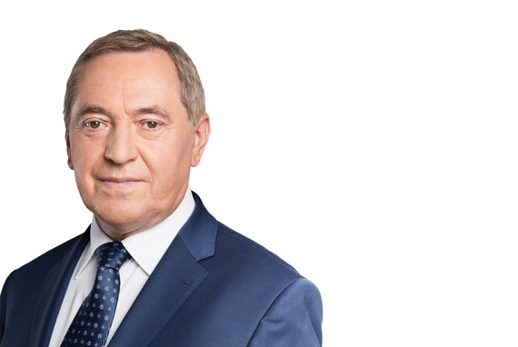 Miało być 5 tys. drewnianych domów. Są dobre zarobki w zarządzie spółki - Zdjęcie główne