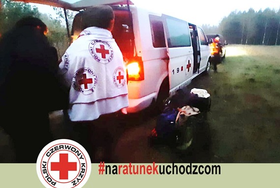 PCK zbiera pieniądze i odzież dla migrantów - Zdjęcie główne