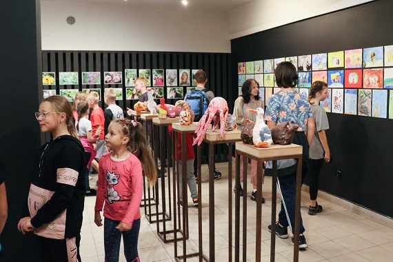 Wystawa Przystań(my) w Galerii Kotłownia - Zdjęcie główne