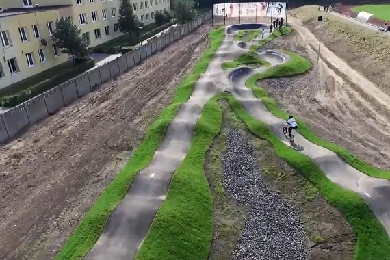 Pumptrack przy GCAK w Sulbinach jeszcze w tym roku. Zobacz jak to będzie wyglądało - Zdjęcie główne