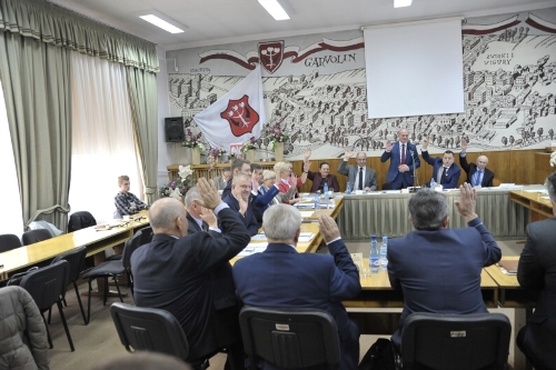 Zarząd powiatu będzie decydował o sprzedaży, najmie i dzierżawie nieruchomości o wartości do 100 tys. zł - Zdjęcie główne