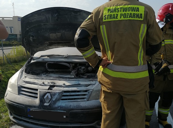 Wczoraj na S17 doszło do dwóch pożarów samochodów osobowych - Zdjęcie główne