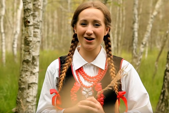 Rokiczanka na dożynkach w gminie Pilawa - Zdjęcie główne