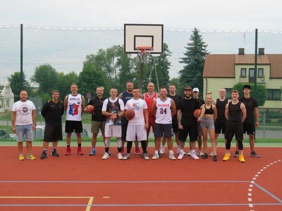 I Otwarte Mistrzostwa Gminy Górzno w Streetballu 2021 wygrał Drink Team - Zdjęcie główne