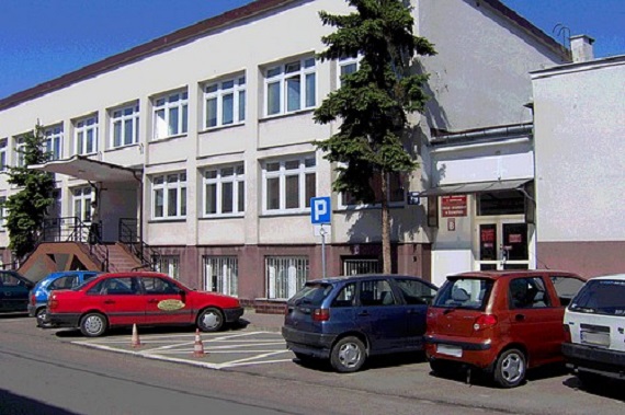 Otrzymali informację o ładunku wybuchowym w US w Garwolinie - Zdjęcie główne