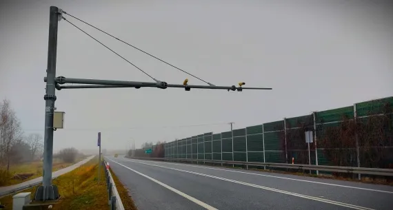 Nowy odcinkowy pomiar prędkości w regionie. Zobacz, gdzie powstał - Zdjęcie główne