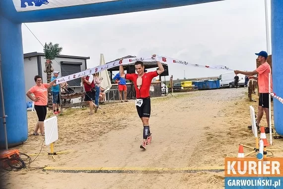 Robert Mrozek wygrał Triathlon Garwoliński. Biernacki trzeci - Zdjęcie główne