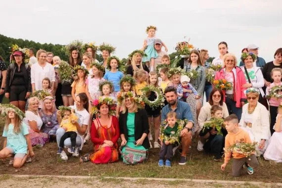 Sportowo, ludowo i kulturalnie nad zbiornikiem - Zdjęcie główne