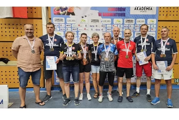 Worek medali na Mistrzostwach Polski Seniorów w Badmintonie - Zdjęcie główne