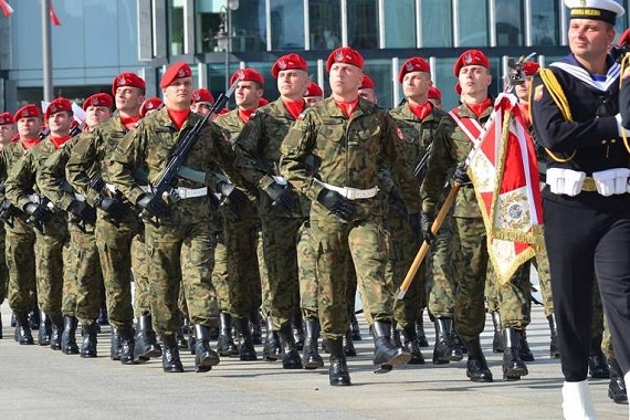 Chcesz zostać żołnierzem zawodowym? Sprawdź co musisz zrobić - Zdjęcie główne