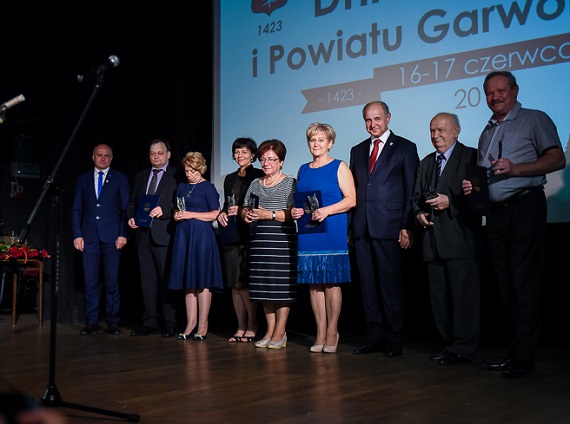 Zasłużeni mieszkańcy miasta Garwolin i powiatu garwolińskiego wyróżnieni - Zdjęcie główne