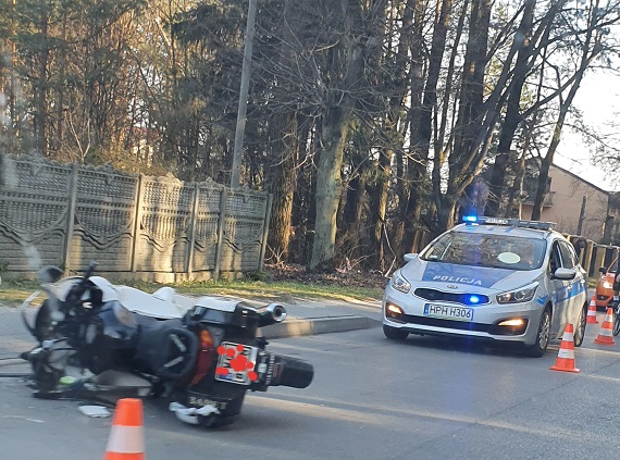 Żelechów: Zderzenie motocyklistki z autobusem - Zdjęcie główne