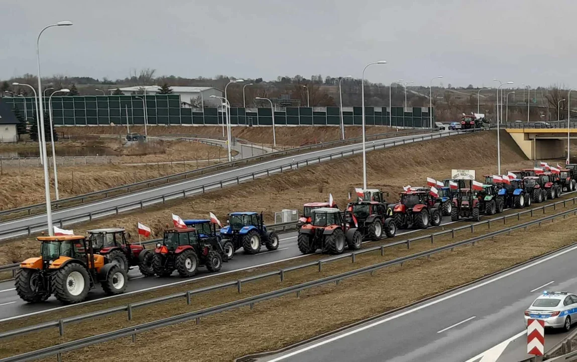 Protest rolników przybiera na sile. W środę zablokują drogi w Lublinie i regionie [LISTA BLOKAD] - Zdjęcie główne