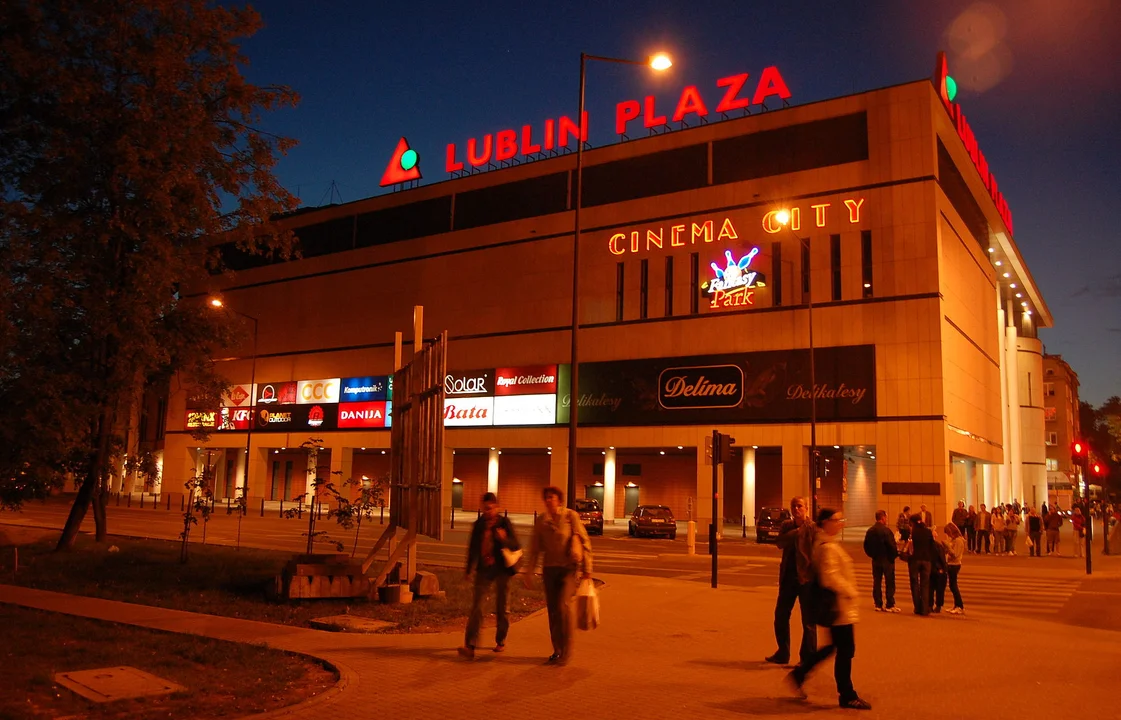 Lublin: Znana galeria handlowa wprowadza nowe zasady parkowania. Będzie drożej - Zdjęcie główne