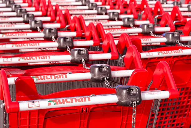 Lublin: Auchan nadal nie wycofał się z Rosji. Pod sklepem planowany jest protest - Zdjęcie główne