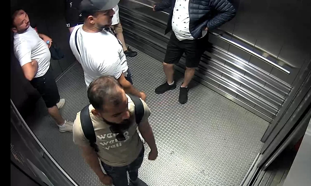 Włamywaczy nagrał monitoring