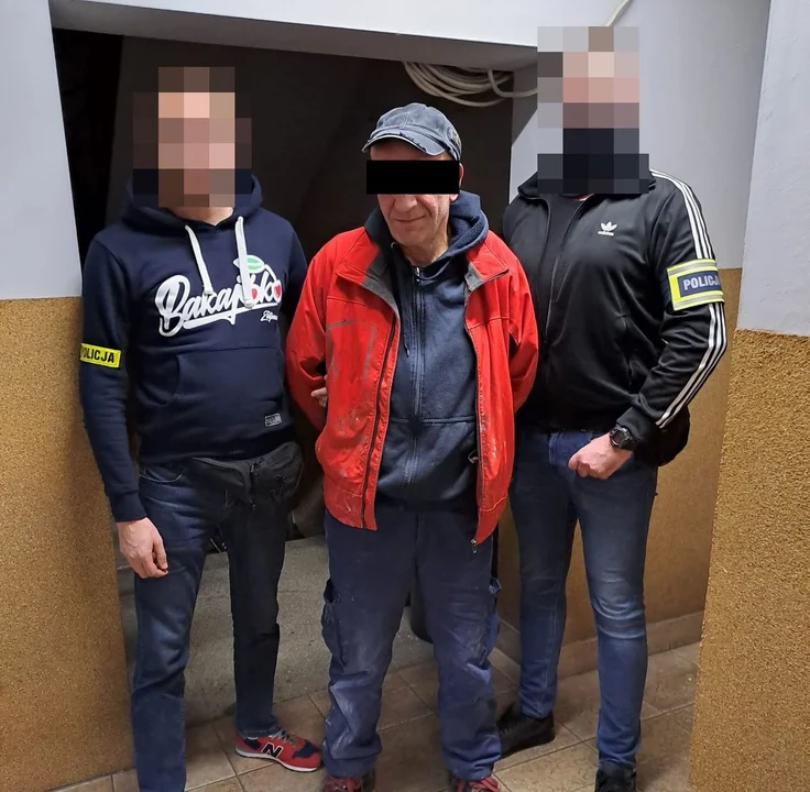 Lublin: Poszukiwany listem gończym wpadł, gdy remontował mieszkanie - Zdjęcie główne