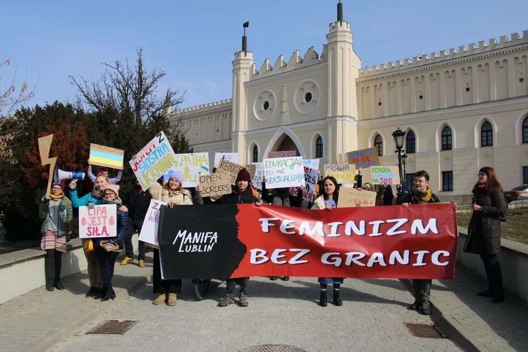 Lublin: Manifestacja kobiet przeszła przez miasto. VI Manifa Lublin [GALERIA, WIDEO] - Zdjęcie główne