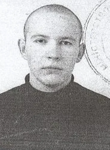 MARTYNENKO OLEKSANDR, obywatel Ukrainy, data urodzenia: 01.04.1979. Podstawy poszukiwania: Art. 148 § 2 pkt 2 Zabójstwo - typ kwalifikowany w związku z wzięciem zakładnika, zgwałceniem albo rozbojem. Poszukiwany przez KMP Wydział Kryminalny, 26-600 Radom, ul. 11 Listopada 37/59 telefon: 47 701 22 24, email: kryminalny.kmpradom@ra.policja.gov.pl.