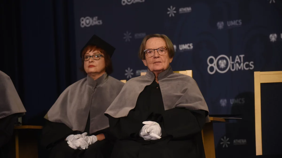 Agnieszka Holland: ciapate śmieci, roznosiciele wirusów i pasożytów. Łatwo tych nieludzi pozbawić wszelkich praw - Zdjęcie główne