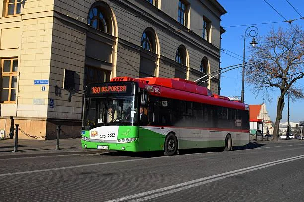 Lublin: Autobusy i trolejbusy pojadą objazdami w weekend. Powodem Carnaval Sztukmistrzów - Zdjęcie główne