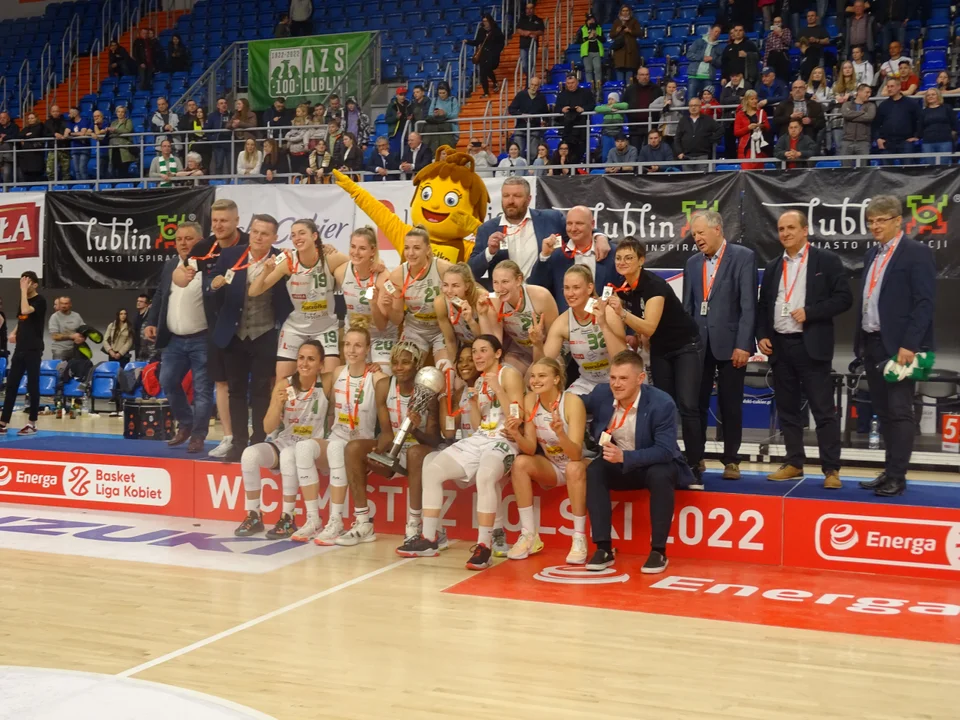 Lubelskie Pszczółki musiały uznać wyższość BC Polkowice w finale Energa Basket Ligi Kobiet, ale jest srebro! - Zdjęcie główne