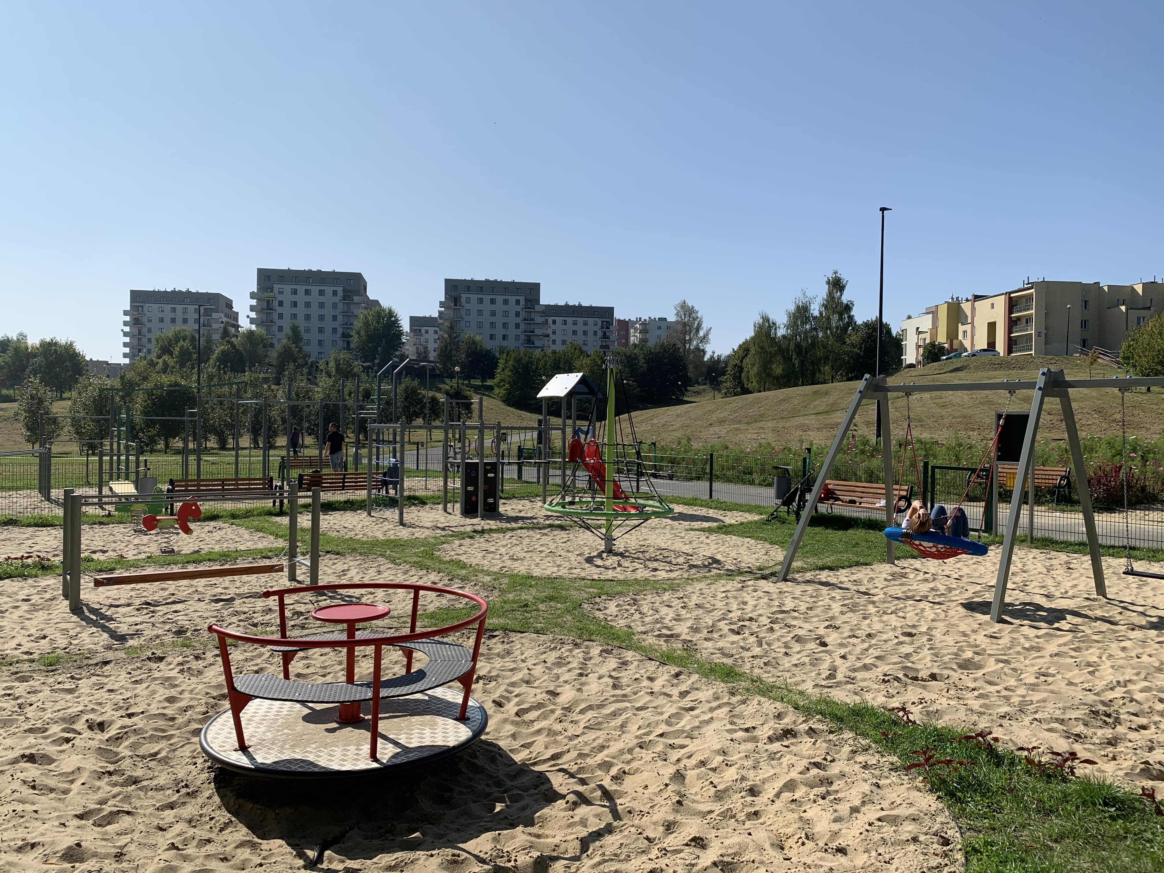 W lubelskim parku Rury jest nowy plac zabaw - Zdjęcie główne