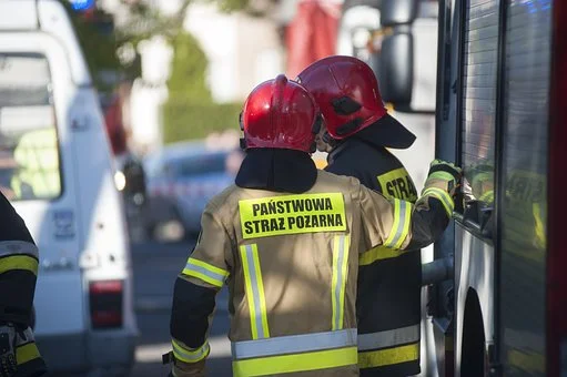 Lublin: Pożar hali magazynowej przy ul. Metalurgicznej - Zdjęcie główne