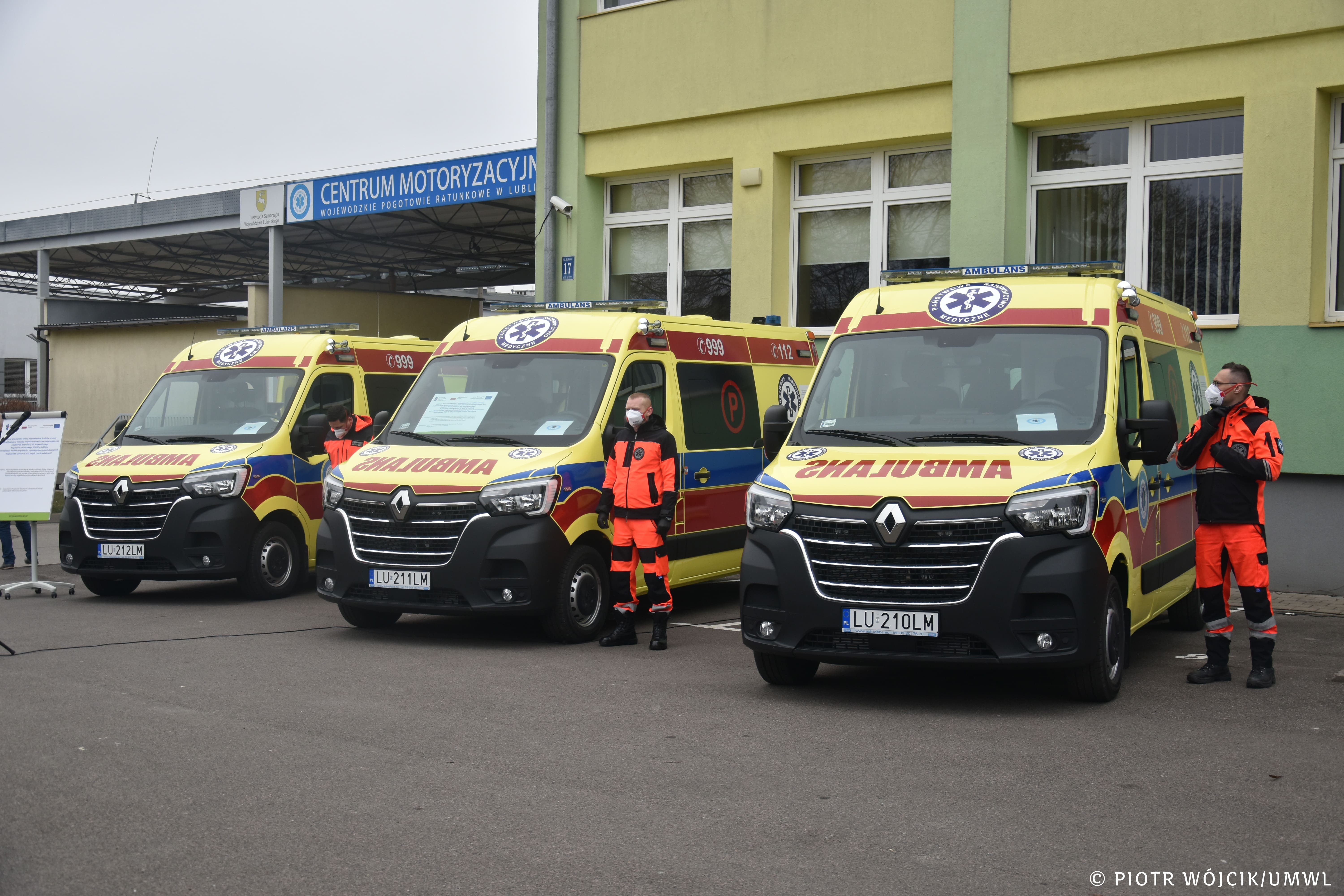 Lubelskie pogotowie ratunkowe ma trzy nowe ambulanse - Zdjęcie główne