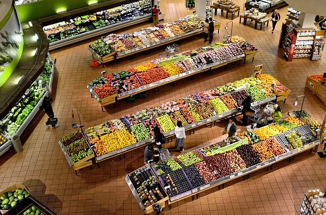 Lublin: Służby sprawdzają żywność na rynkach i w sklepach. Pokłosie zapowiedzi wiceministra Kołodziejczaka [WIDEO] - Zdjęcie główne