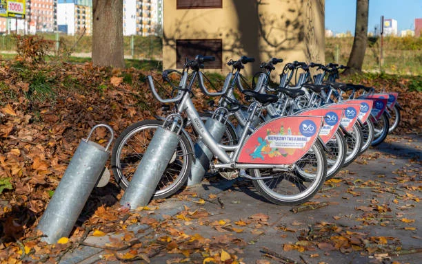 Lublin: Dlaczego miejskie rowery i hulajnogi nie mają rejestracji? Jest odpowiedź miasta - Zdjęcie główne