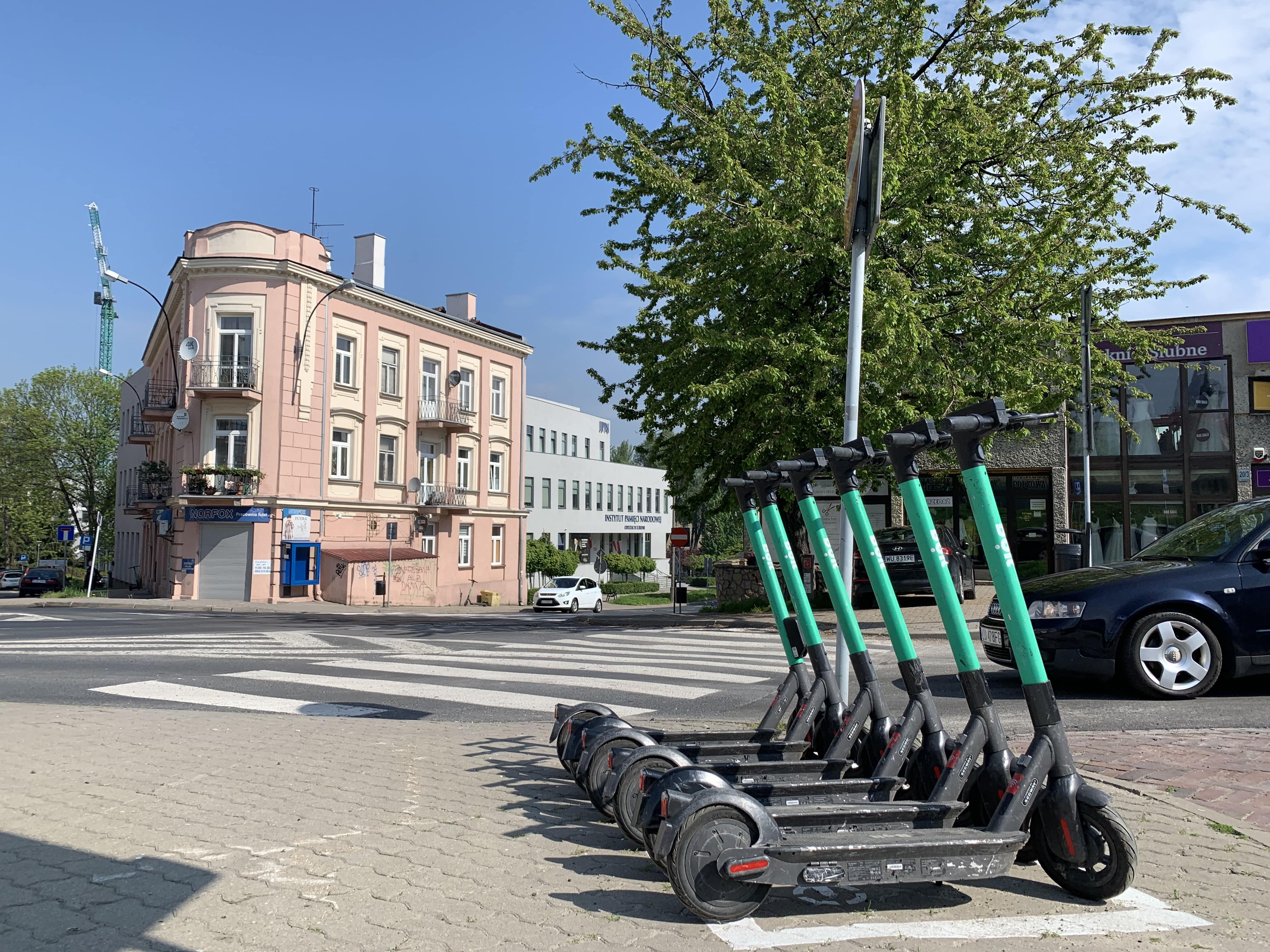 W Lublinie będą kolejne parkingi dla hulajnóg elektrycznych - Zdjęcie główne
