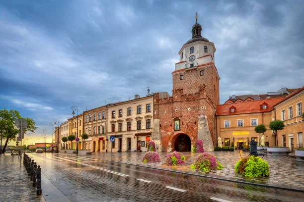 Lublin: W ścisłym centrum wróci poprzednia organizacja ruchu? Apeluje o to jeden z radnych - Zdjęcie główne