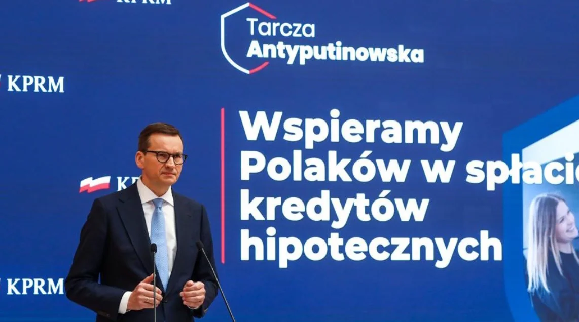 Kraj: Rząd pomoże kredytobiorcom. Premier Morawiecki przedstawił szczegóły - Zdjęcie główne