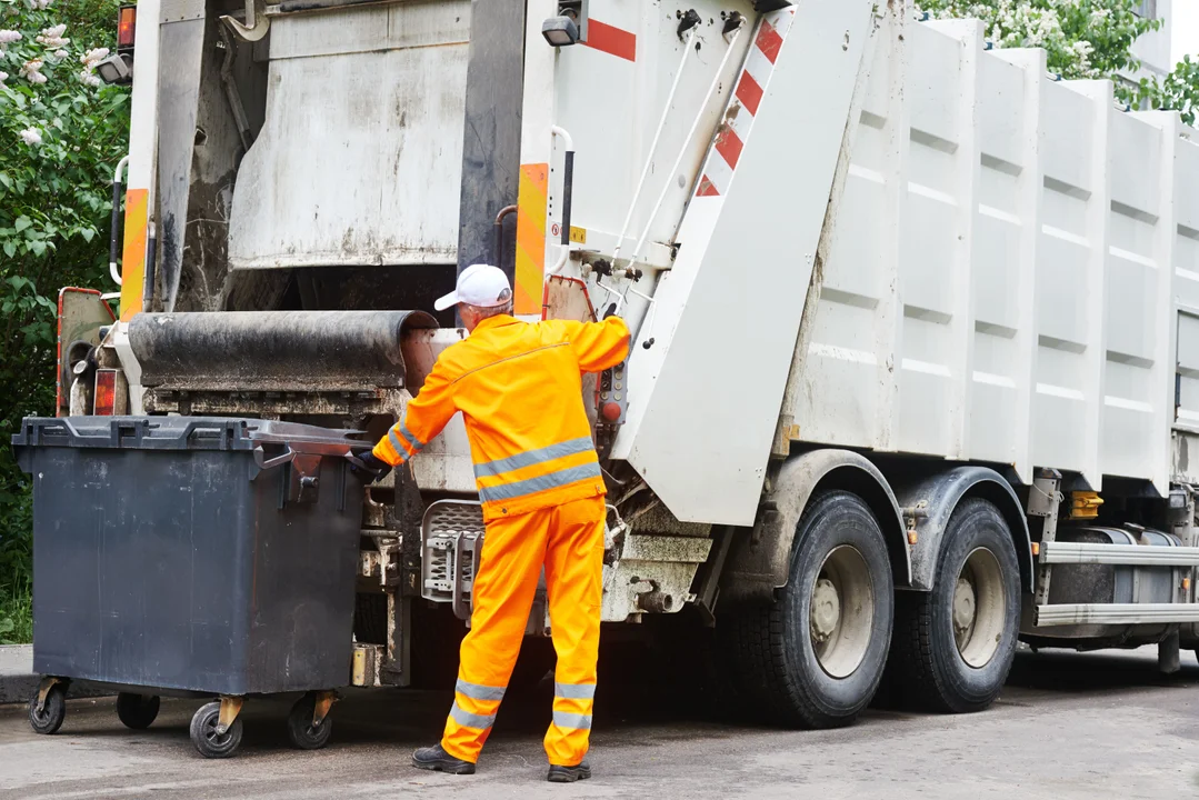 Lublin: Ratusz wybrał firmę, która odbierze śmieci z kilku dzielnic - Zdjęcie główne