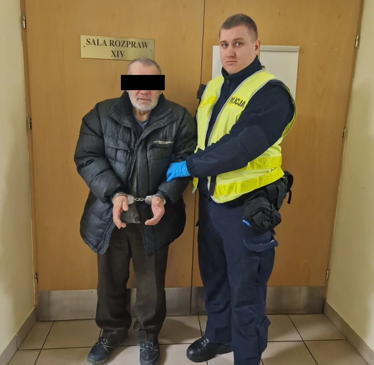 Lublin: Kupiła jedzenie bezdomnemu. Mężczyzna ją okradł - Zdjęcie główne