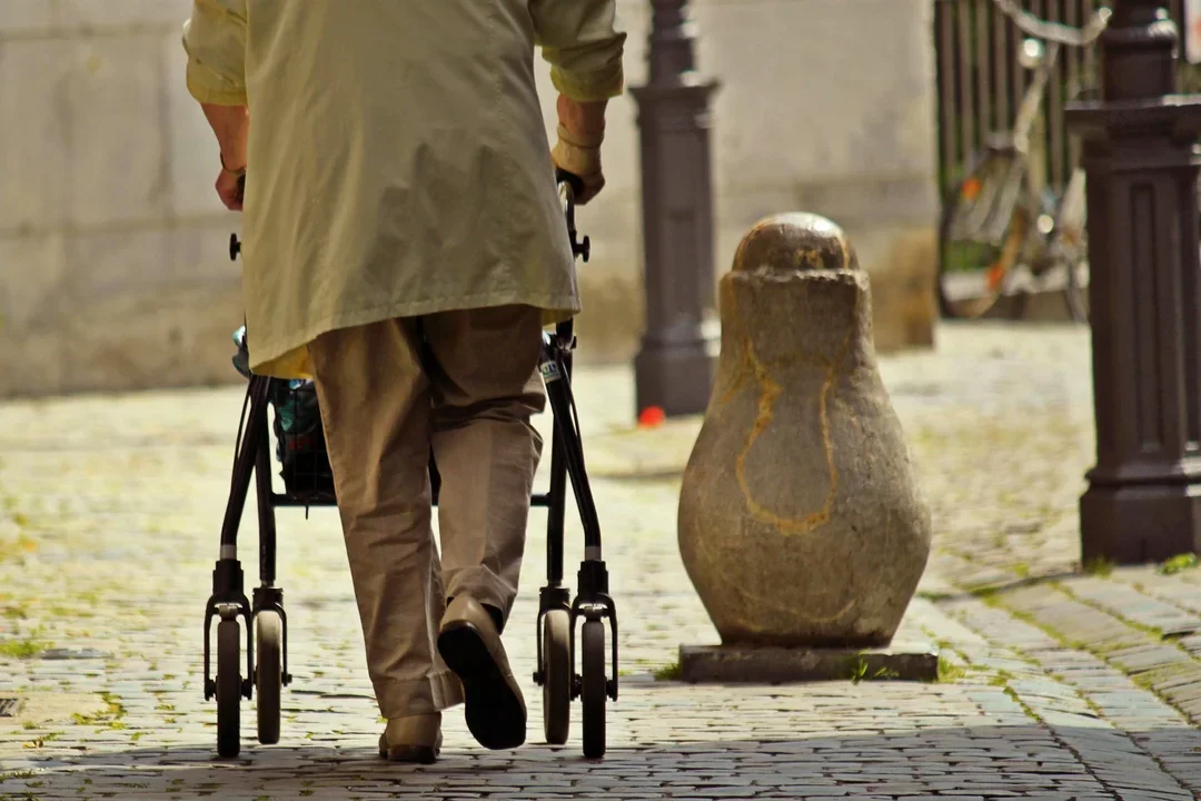 4 tysiące zł dodatkowej emerytury. Sprawdź, do kogo trafiają - Zdjęcie główne